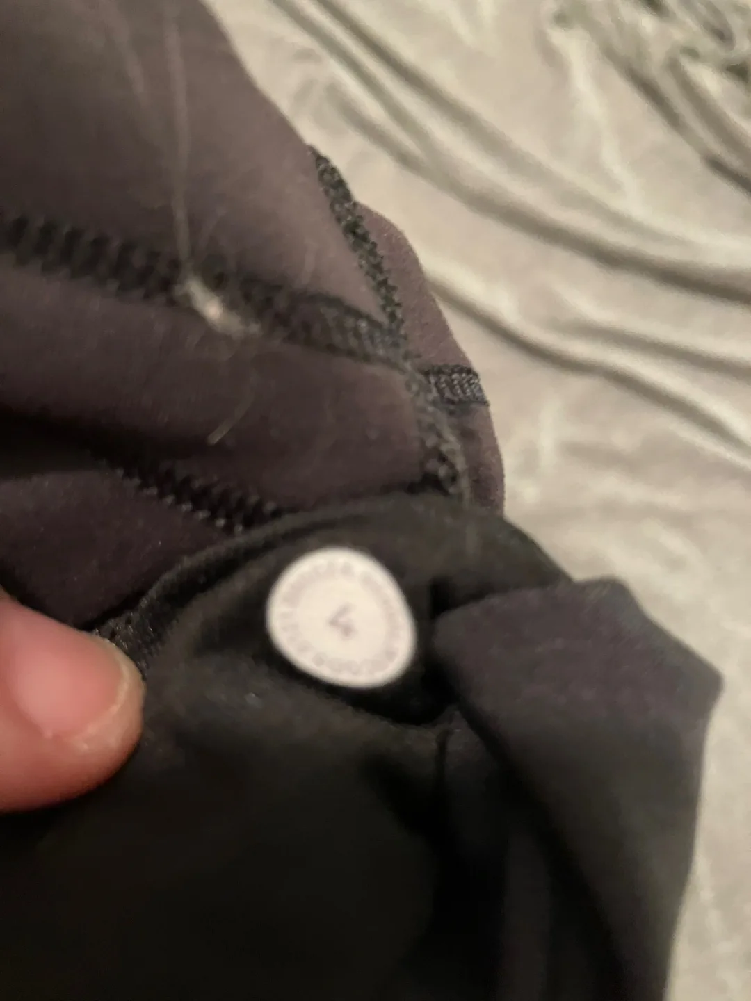 Lululemon Black Leggings - Size 4 image indicator(4)