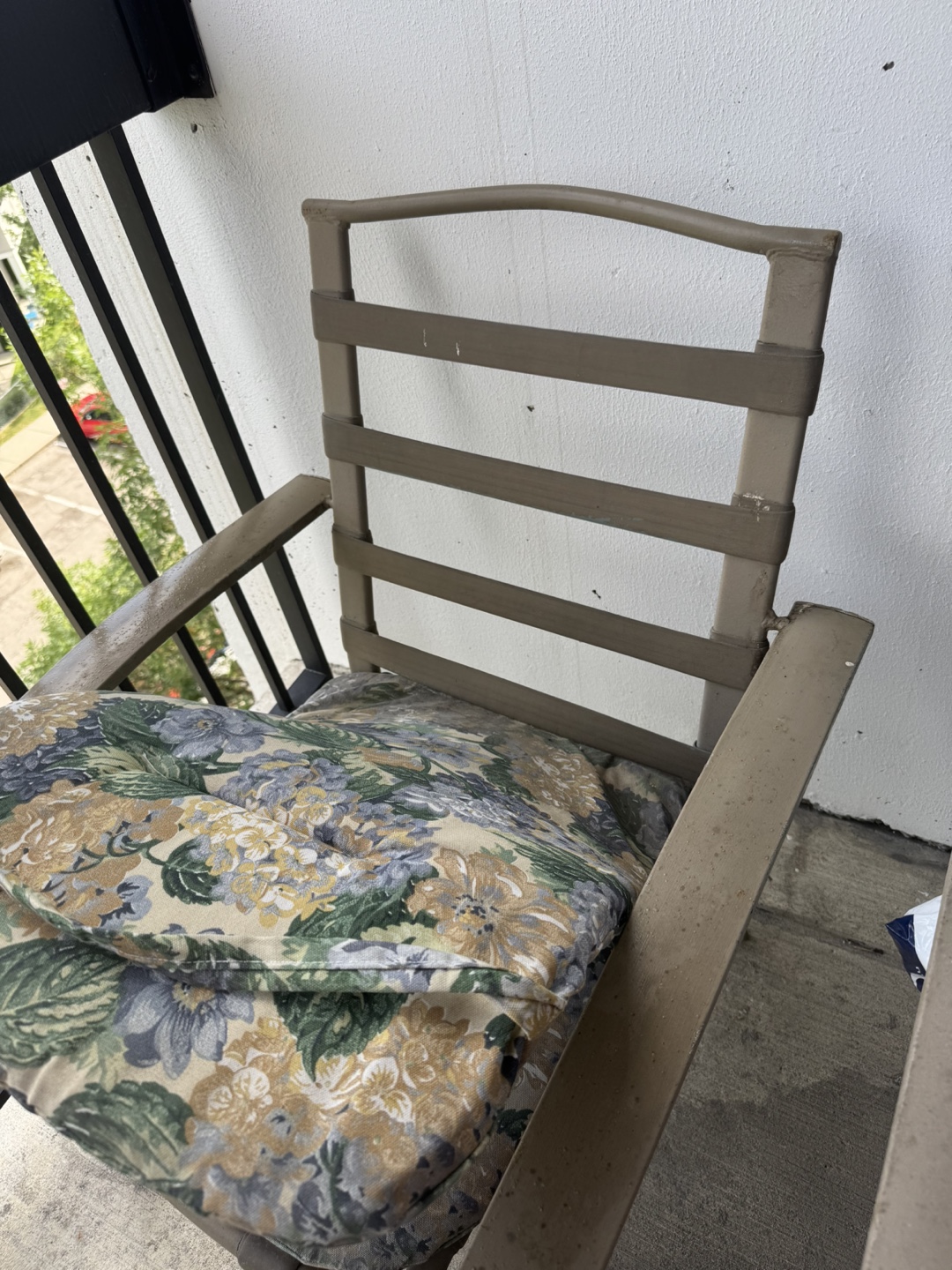 Patio Set - Table & Chairs - photo 5