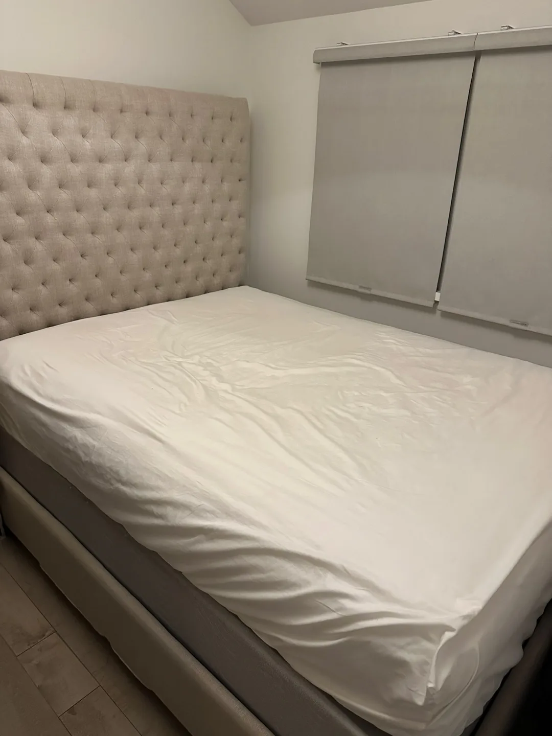 Upholstered Tufted Headboard Bed Frame - Queen Size thumbnail