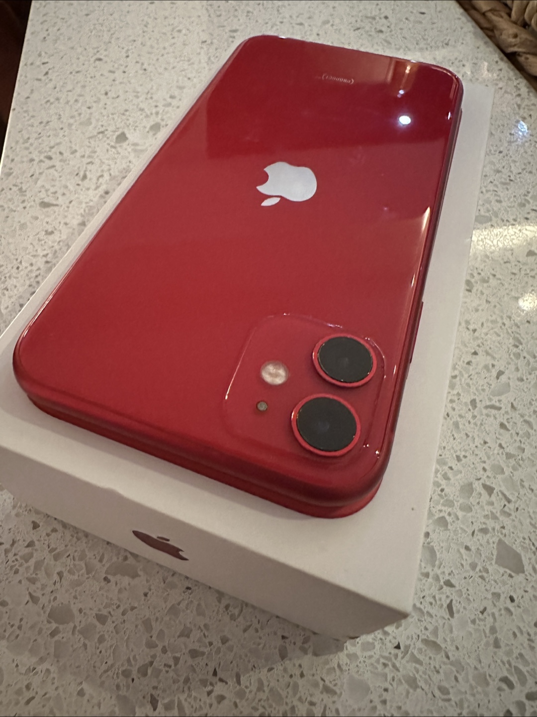 Apple iPhone 11 (PRODUCT) RED 64GB - photo 3