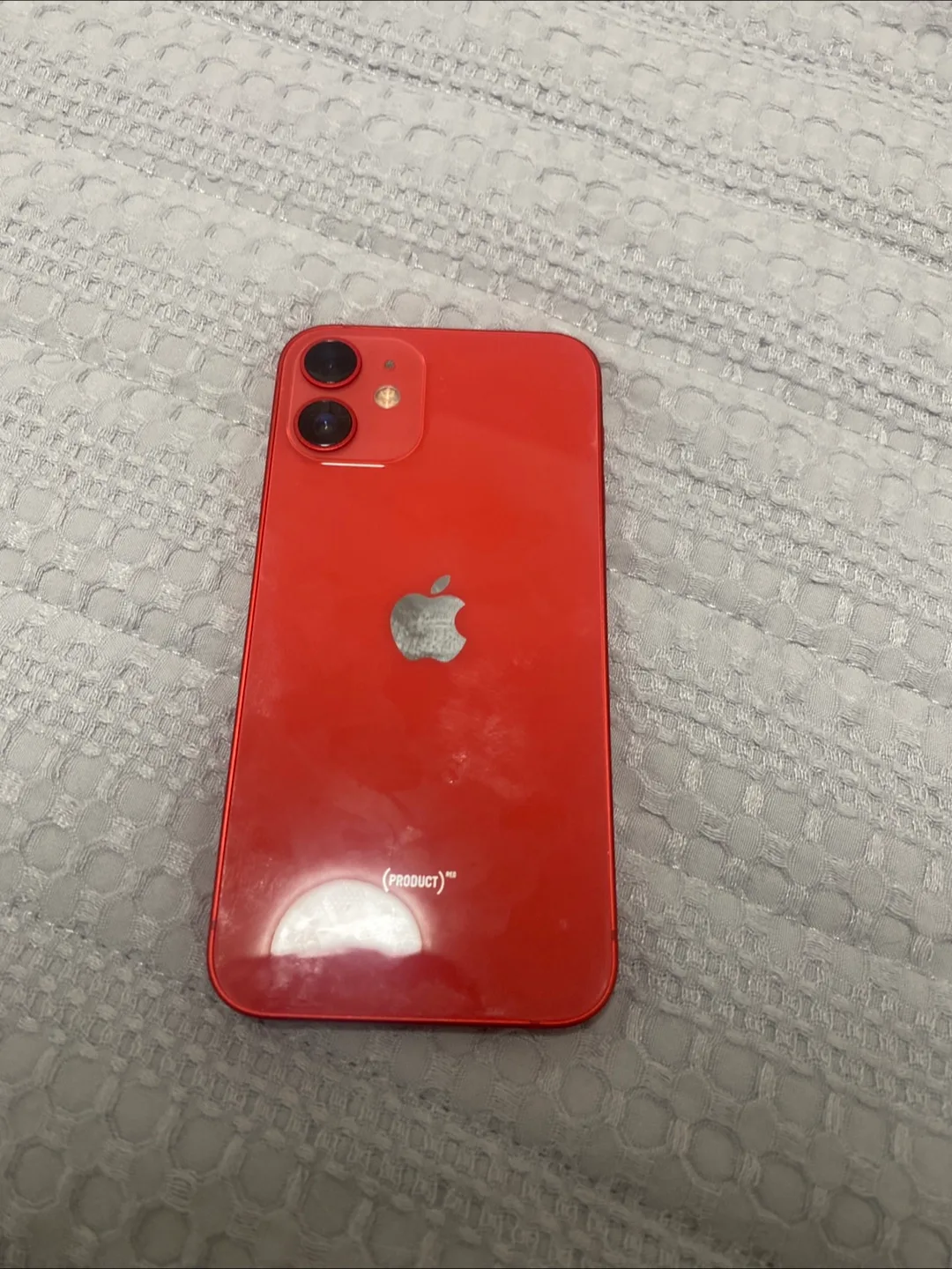 Apple iPhone 12, Red