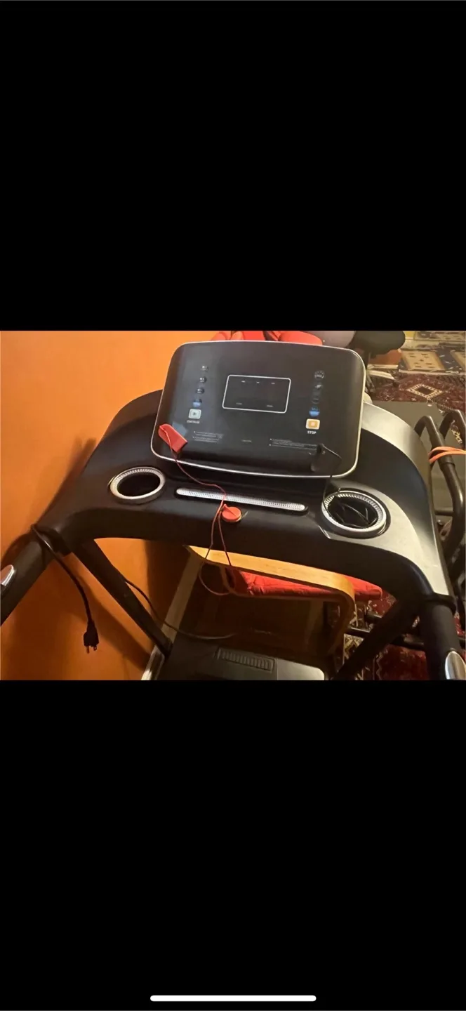 Treadmill - Great for home workouts image indicator(4)