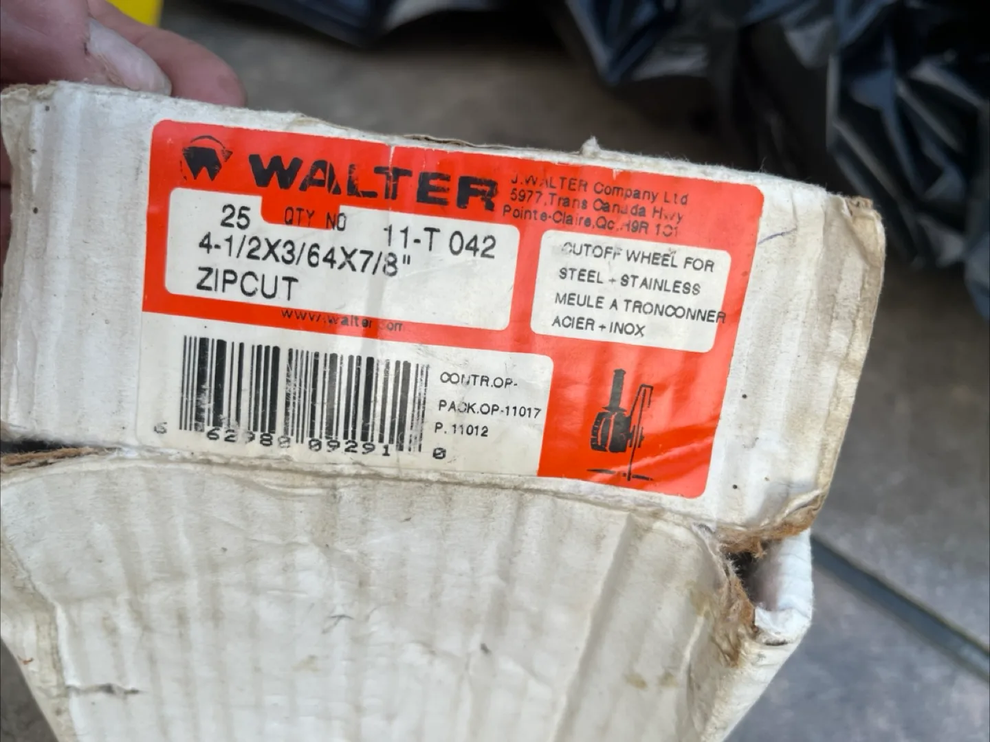 Walter Zipcut 4-1/2 x 3/64 x 7/8 Cutoff Wheel image indicator(2)