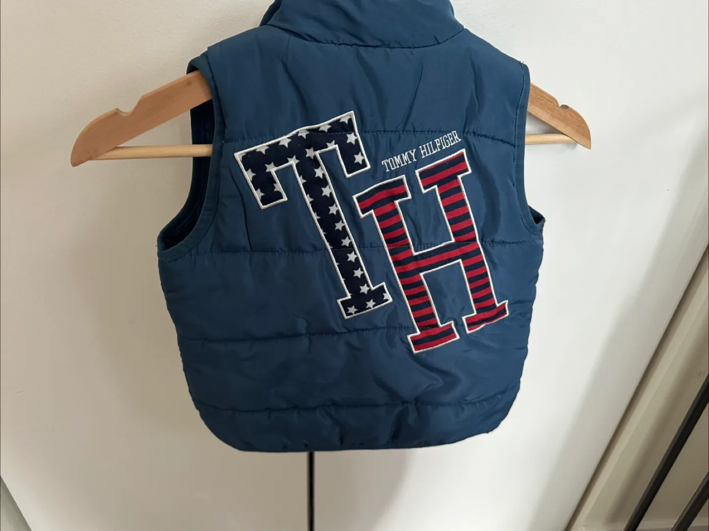 Tommy Hilfiger Kids' Puffer Vest - Size 4 image indicator(2)