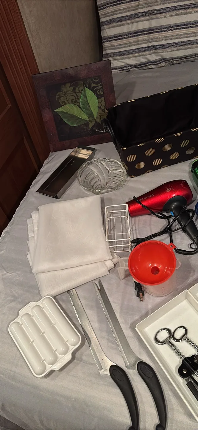 A little bit of everything image indicator(4)