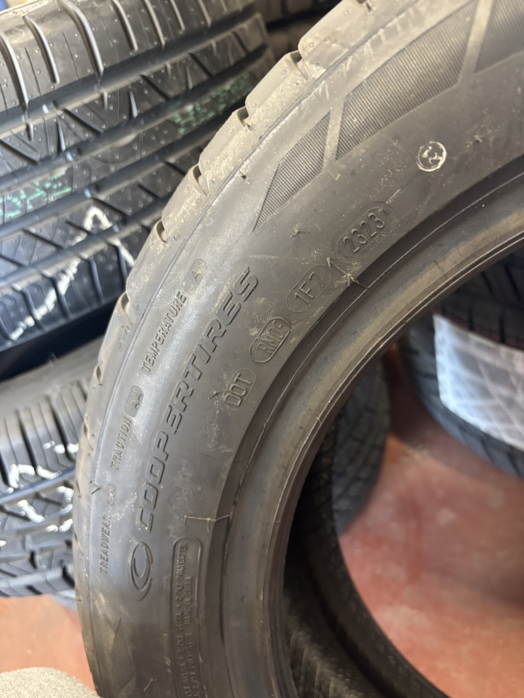 Cooper Zeon RS3-G1 Tire 205/55R16 - photo 4