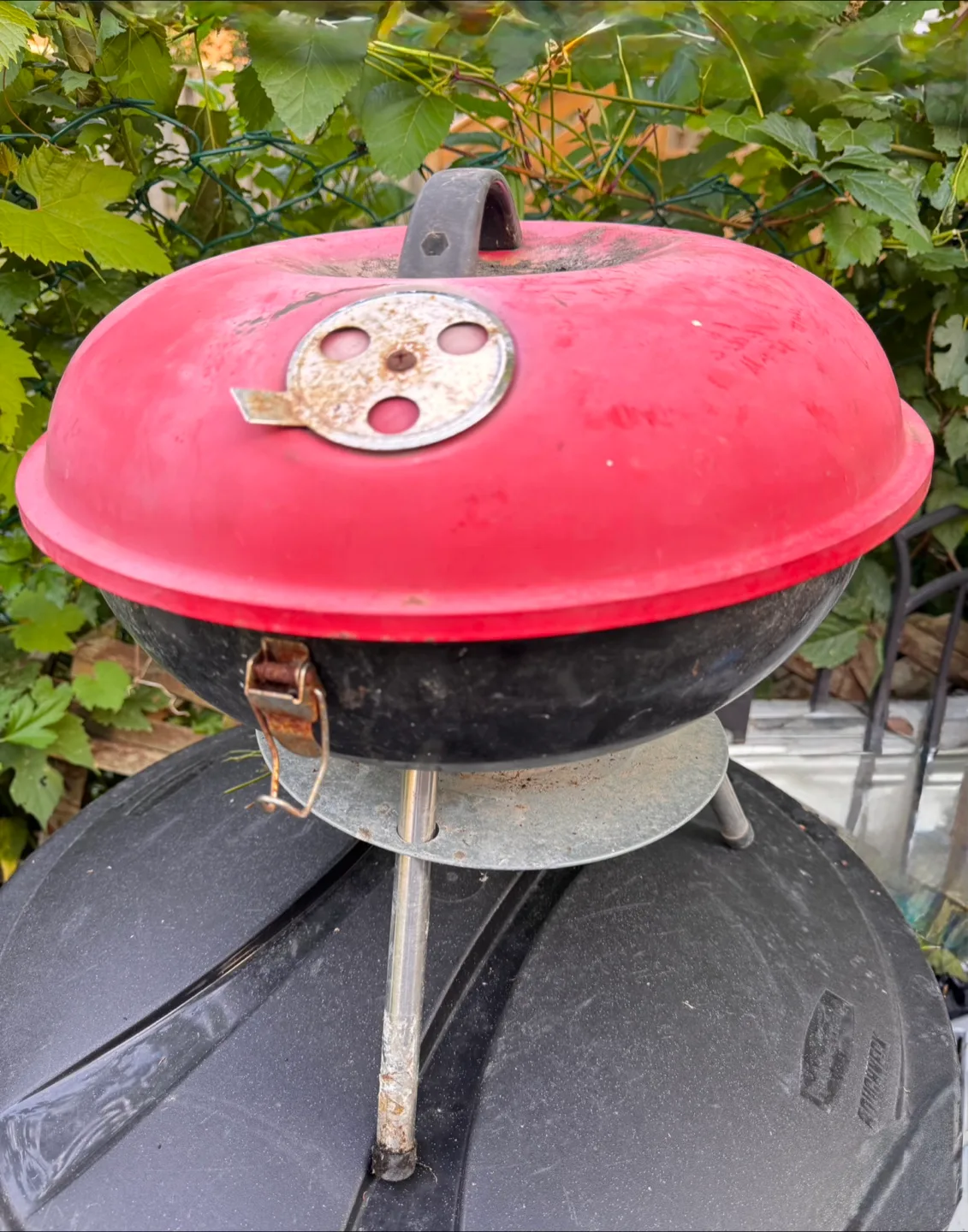 Used BBQ Grill - Red & Black thumbnail