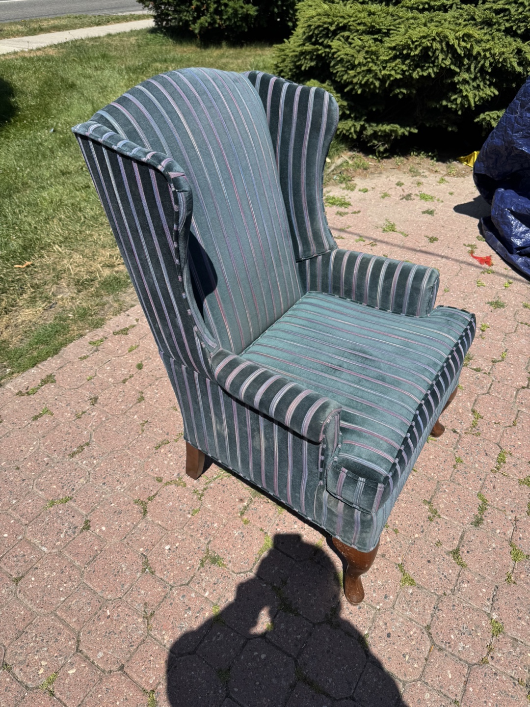 Kroehler Wingback Chair - photo 4