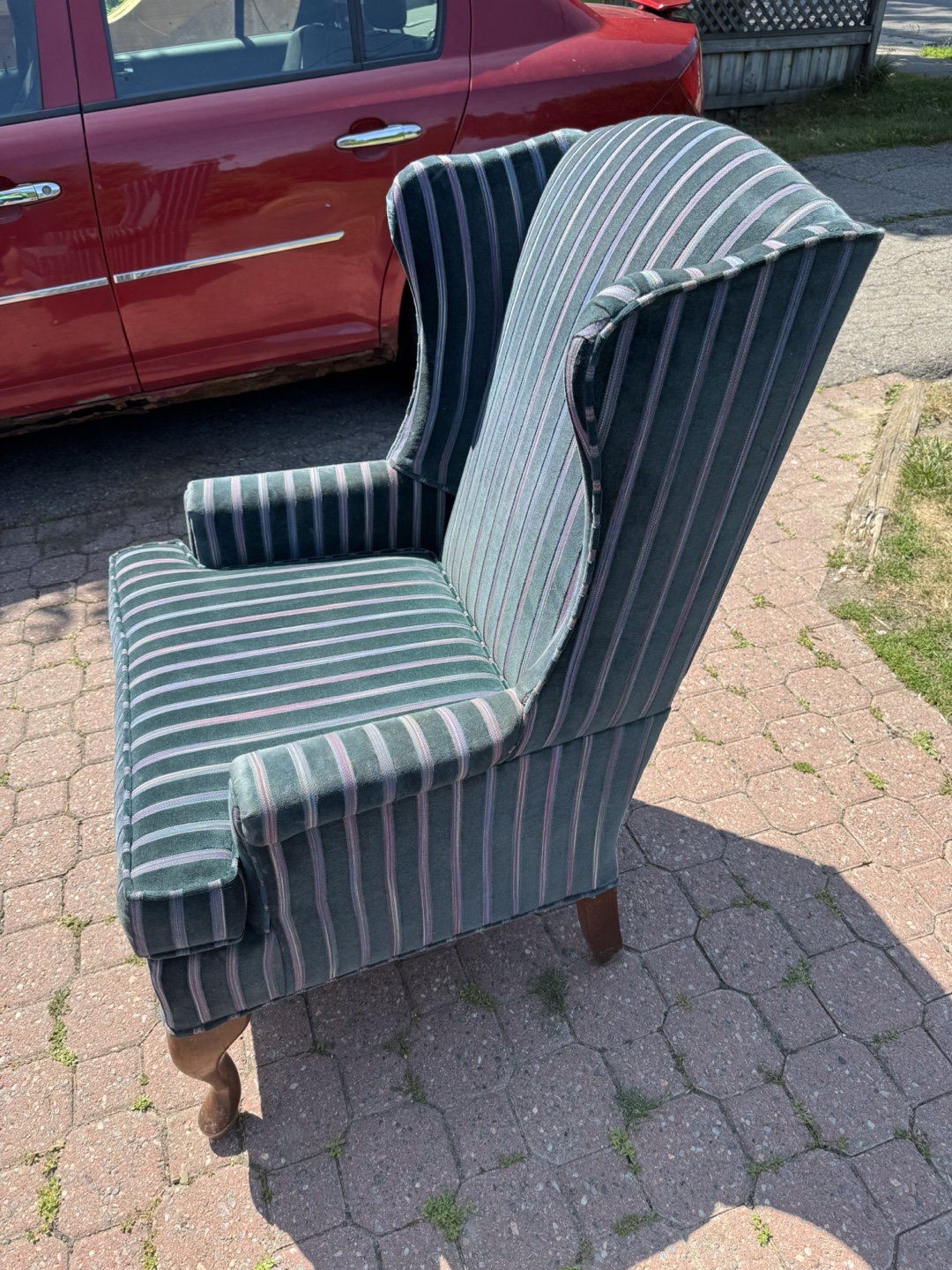 Kroehler Wingback Chair - photo 2