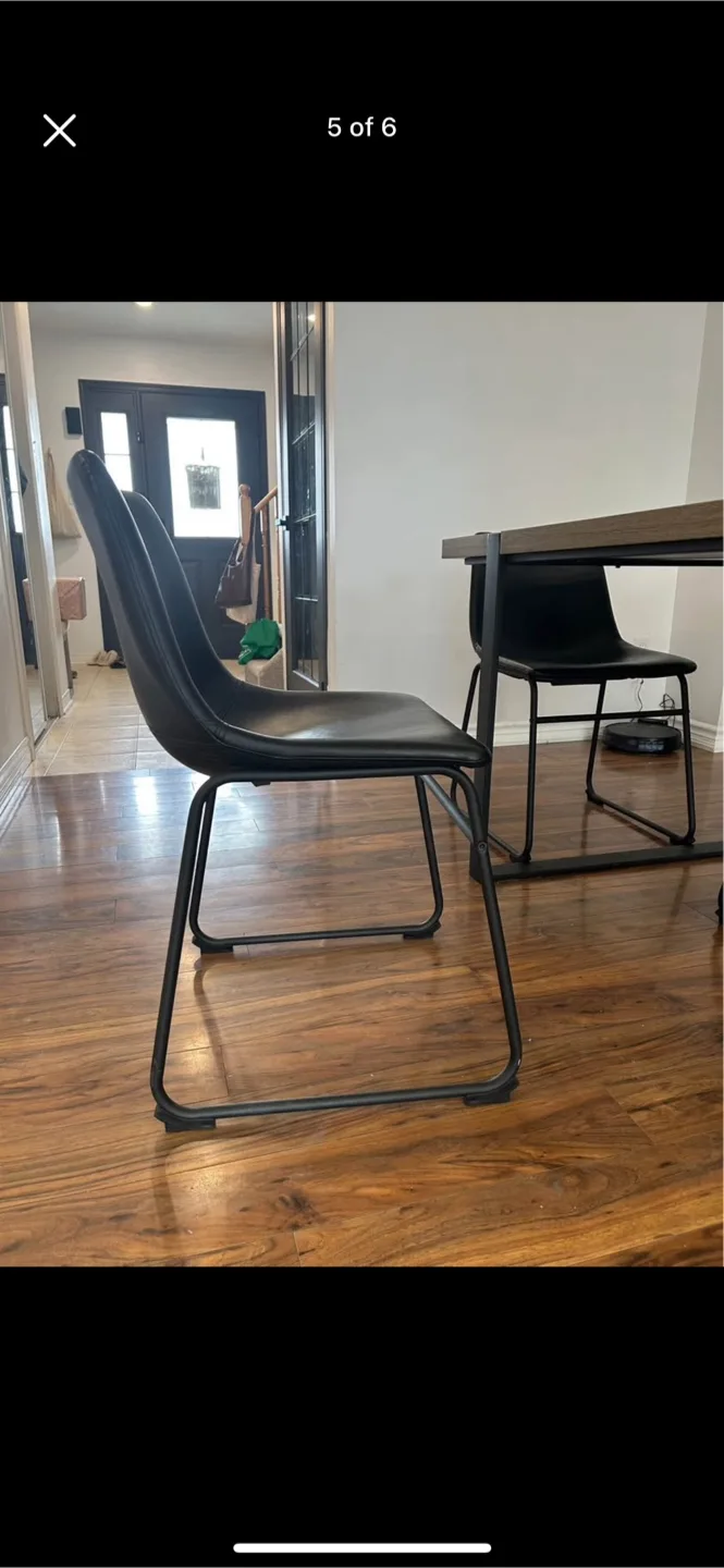 Dining Set - Table and Set of 4 chairs image indicator(5)