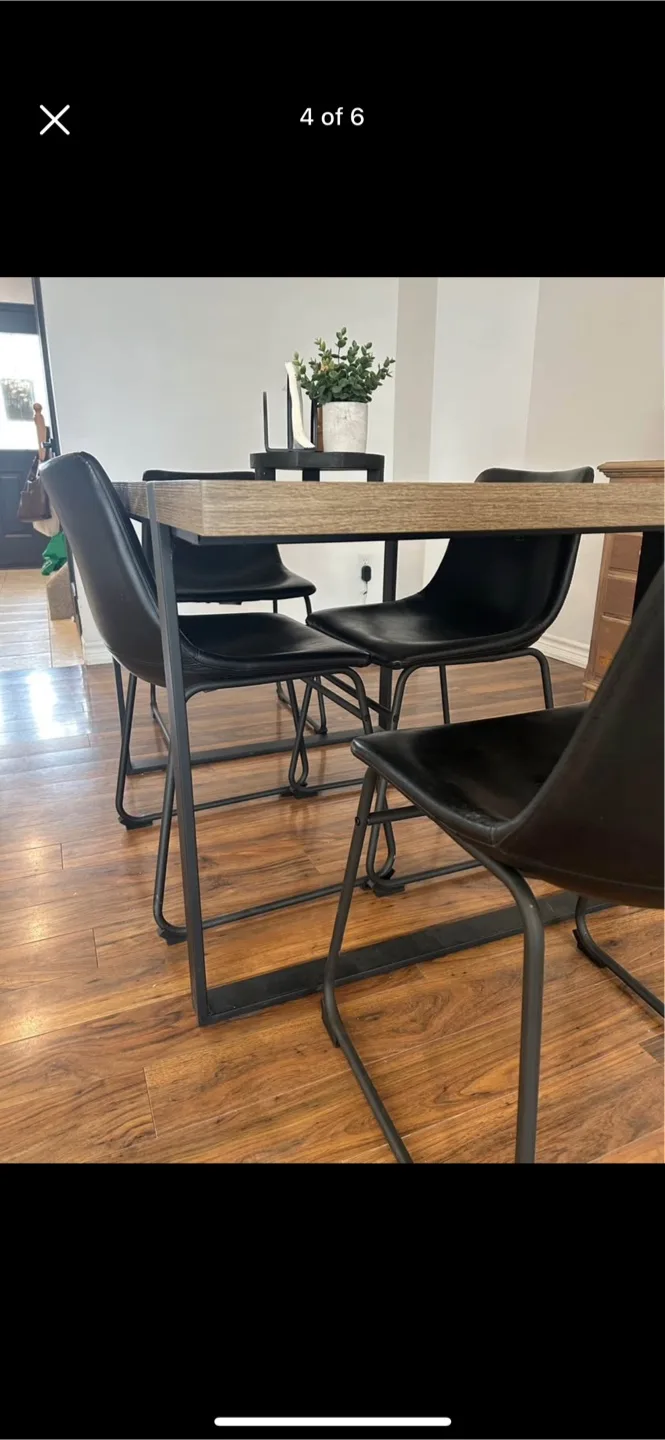 Dining Set - Table and Set of 4 chairs image indicator(4)