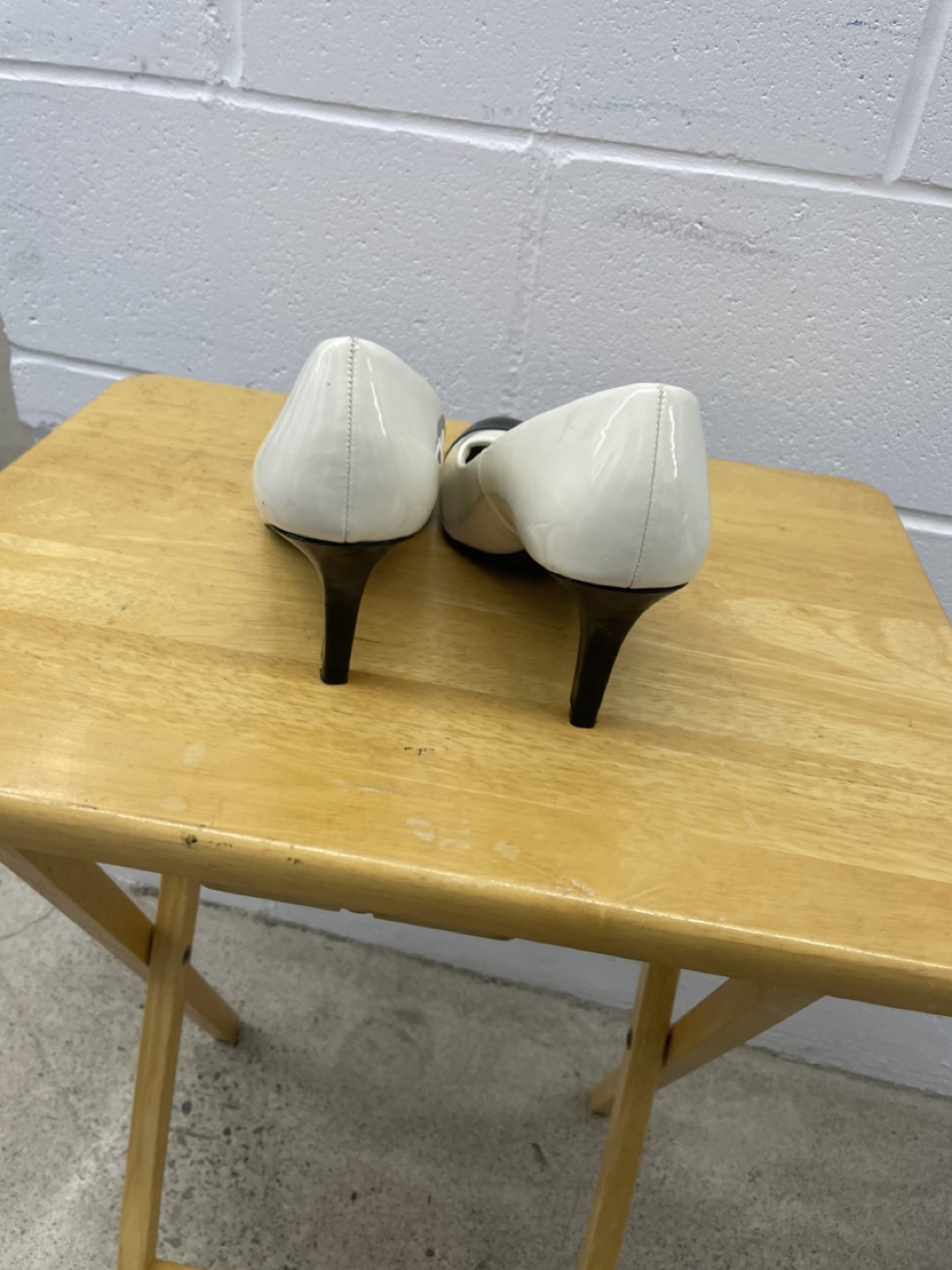 Comfort Plus White & Black Heels - photo 2
