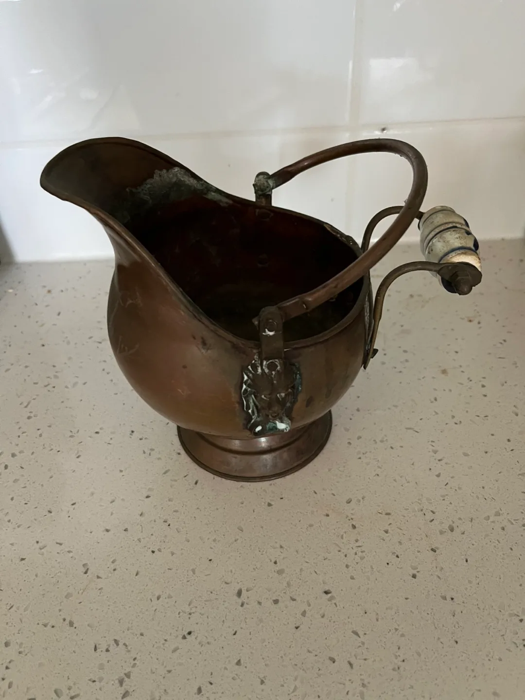 Antique Copper Coal Scuttle image indicator(2)