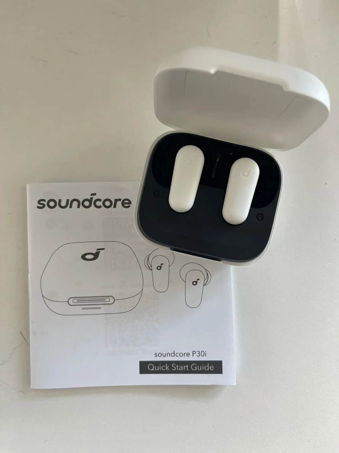 Soundcore P30i White Earbuds thumbnail