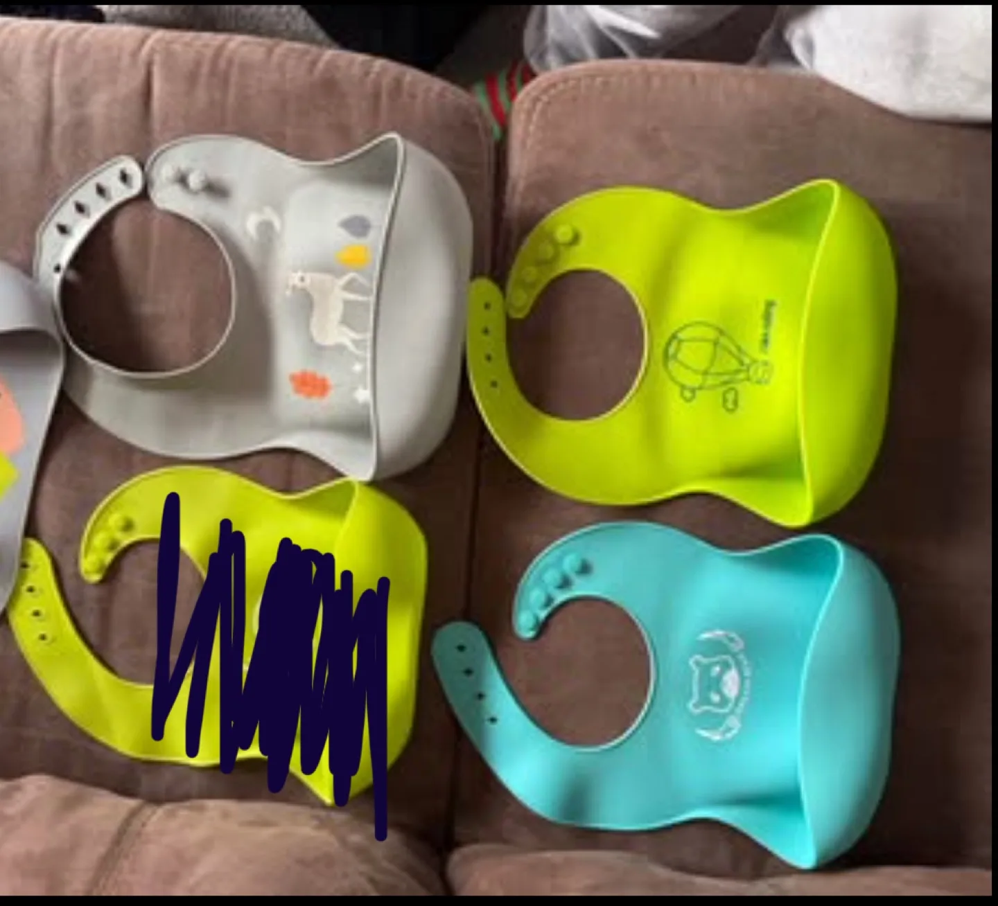 Silicone Baby Bibs - Set of 3 thumbnail