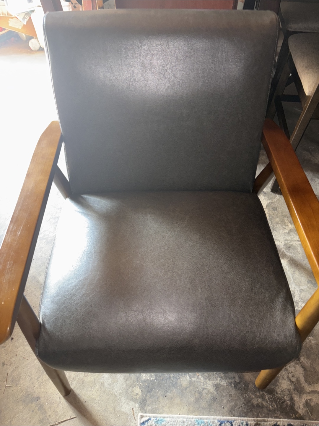 Leather wood chair - photo 2