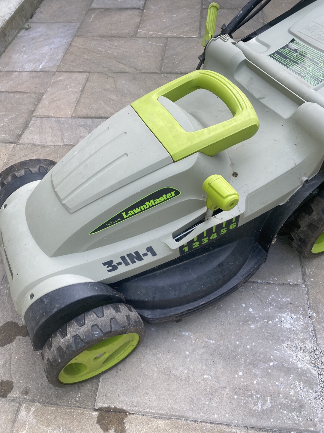 LawnMaster 18" 3-IN-1 Electric Lawn Mower - photo 2