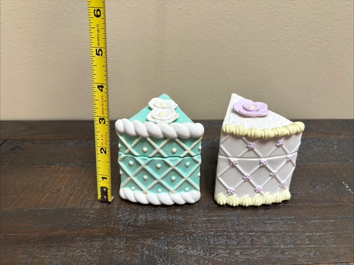 Two Hallmark cake slices Trinket Boxes image indicator(4)