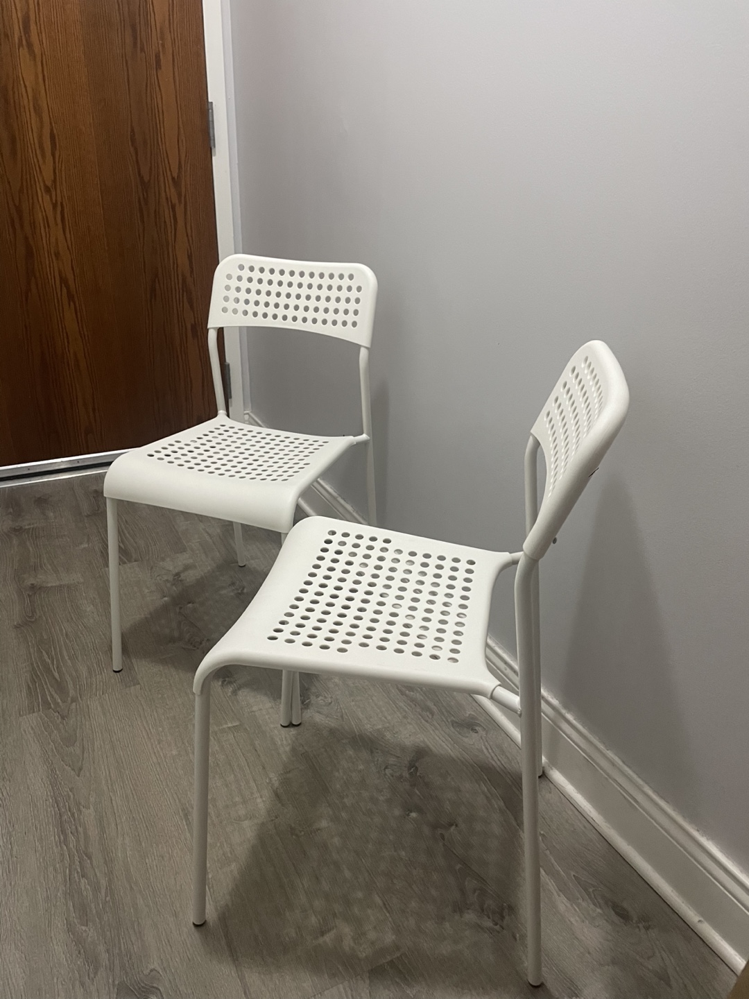 IKEA White ODGER Chair - photo 2