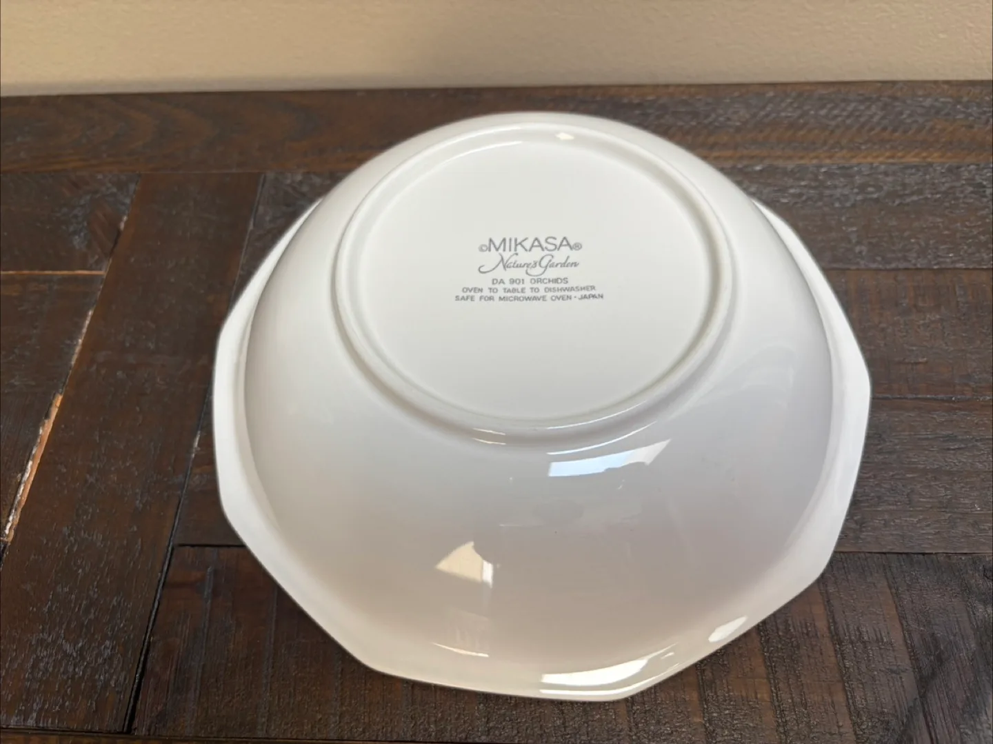 Mikasa Nature's Garden Serving Bowl image indicator(2)