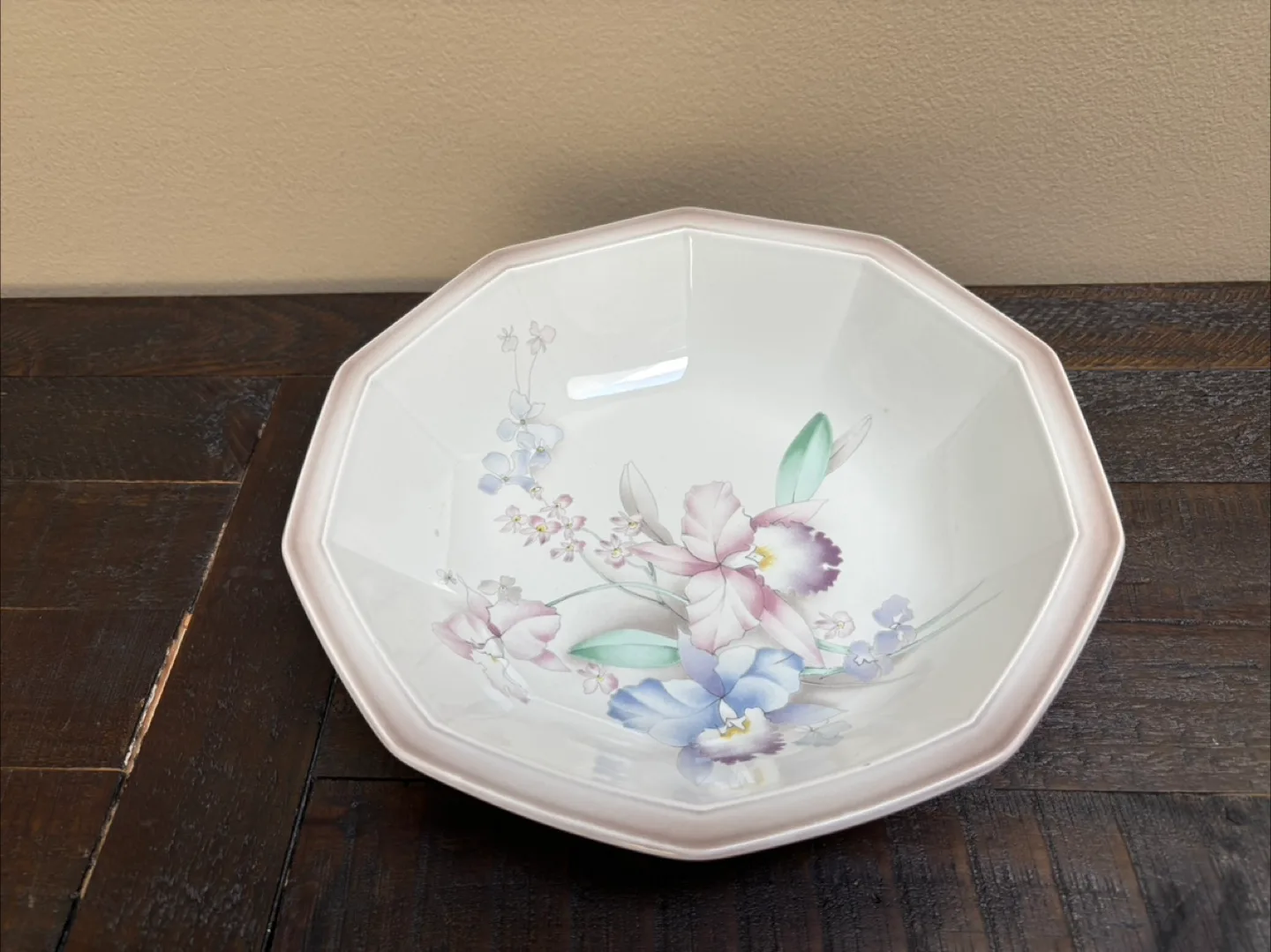 🇨🇦Mikasa Nature's Garden Serving Bowl thumbnail
