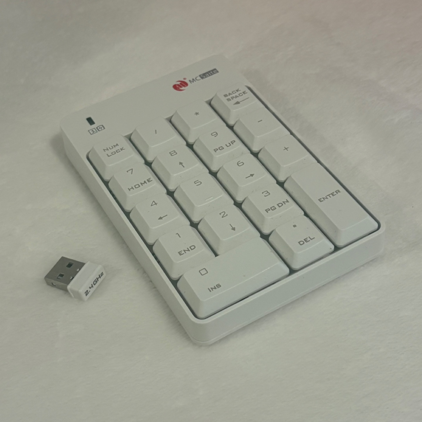 Wireless Number Pad keyboard