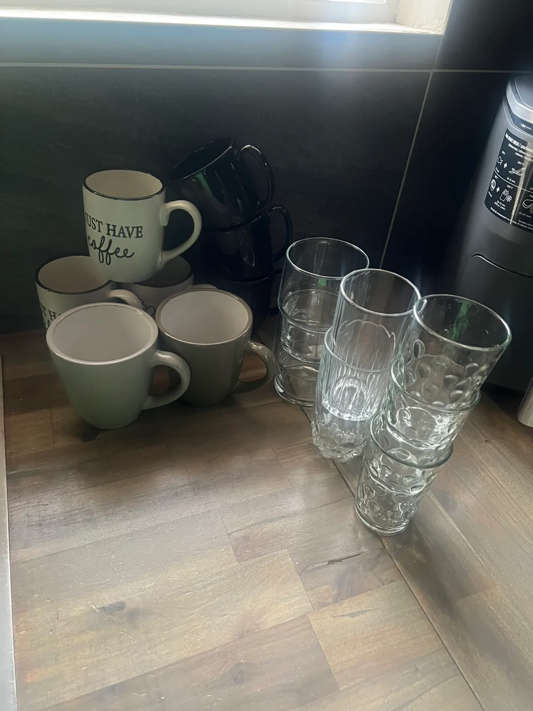 15 Set of Coffee Mugs and Glass Cups thumbnail