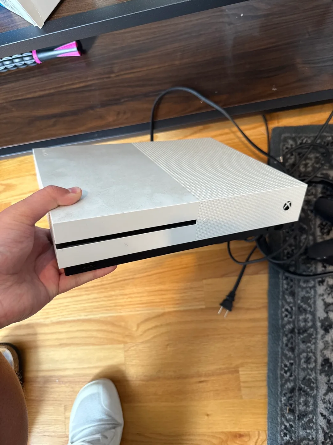 Xbox One S & Headset thumbnail