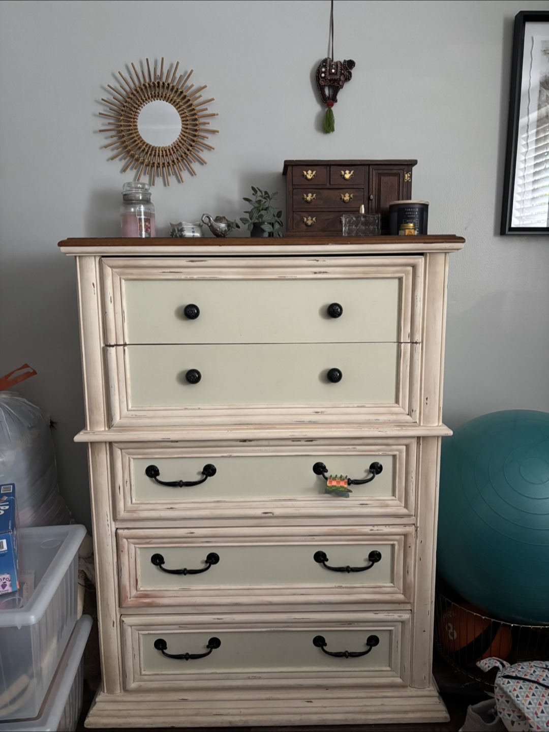 Vintage Style Chest of Drawers