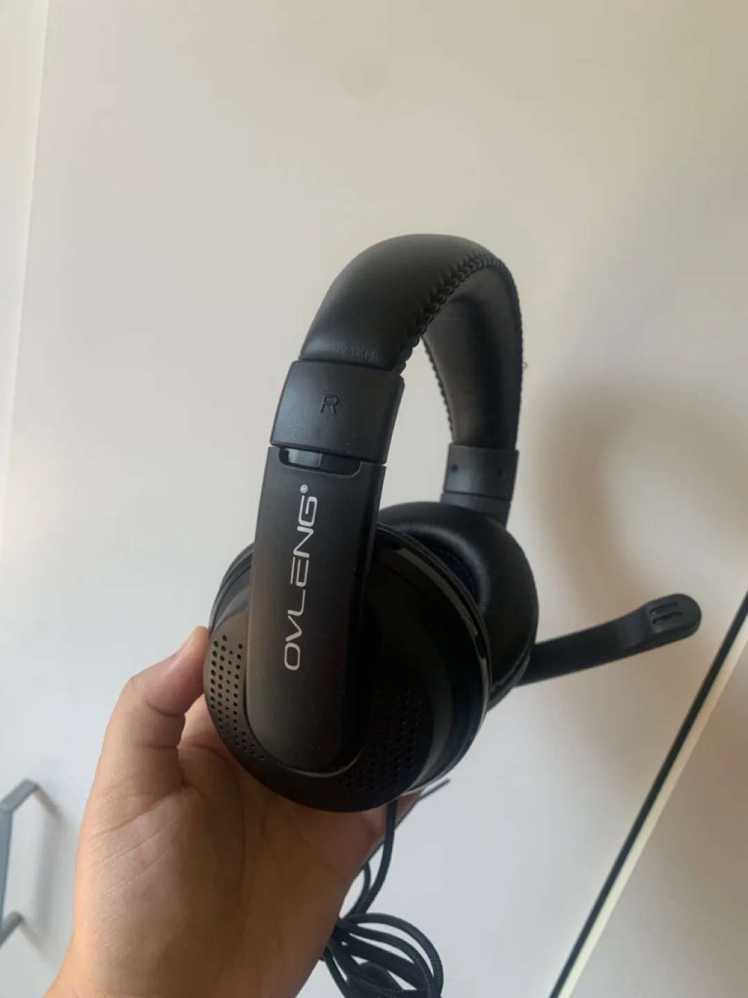 Ovleng U200 Gaming Headset Mobile TYPE-C jack image indicator(3)