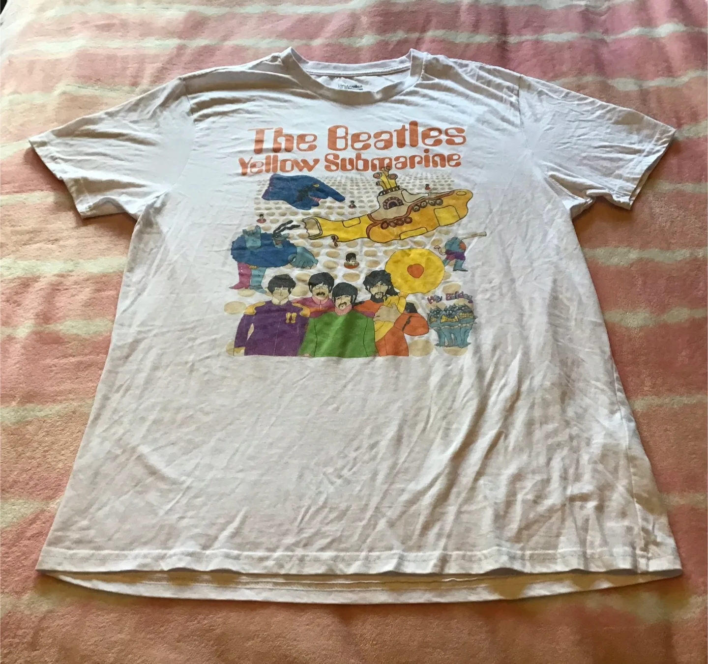🤩 The Beatles Yellow Submarine T-Shirt thumbnail