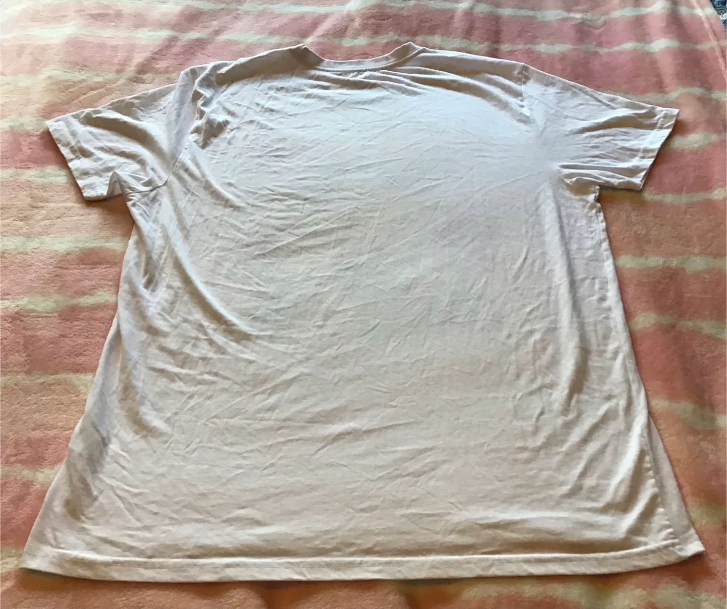 🤩 The Beatles Yellow Submarine T-Shirt image indicator(3)