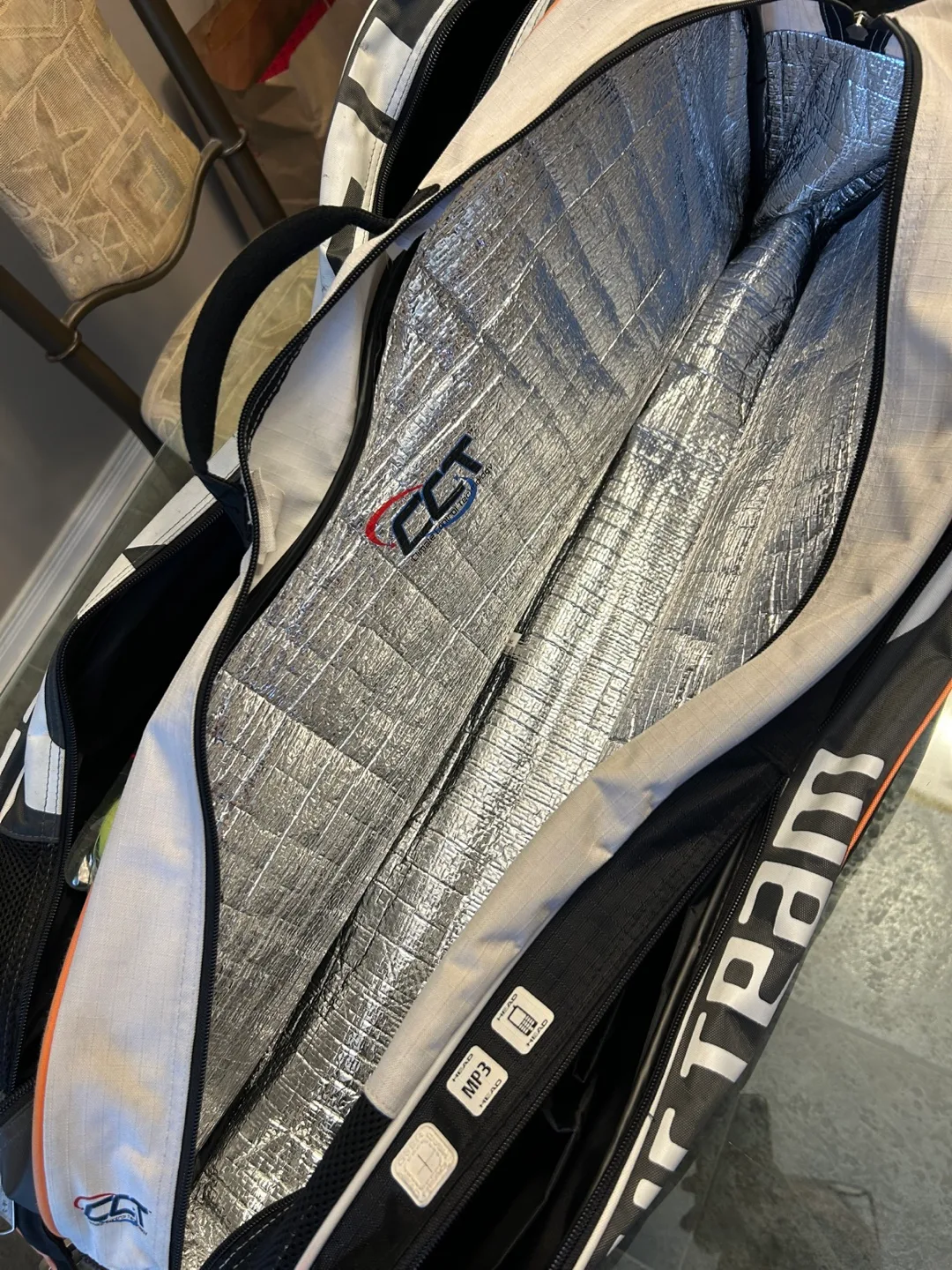 HEAD 5-Racket TOUR TEAM CCT (Climate Control Tech) Tennis Bag image indicator(2)