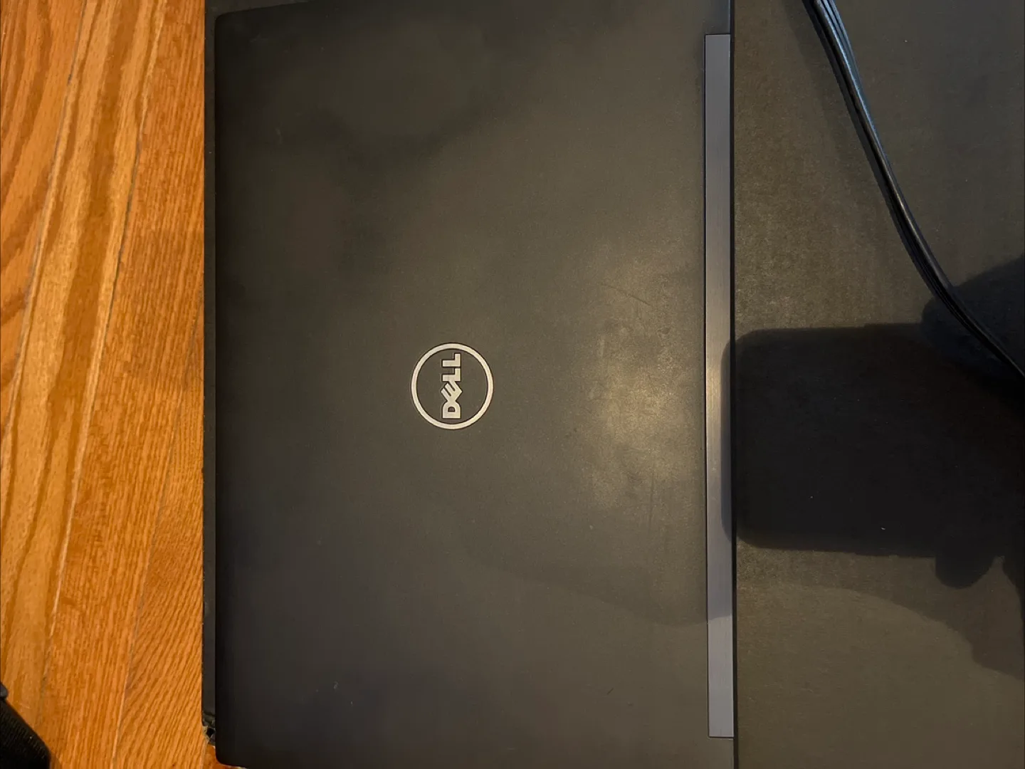 Dell Latitude 7480 touch screen Laptop image indicator(3)