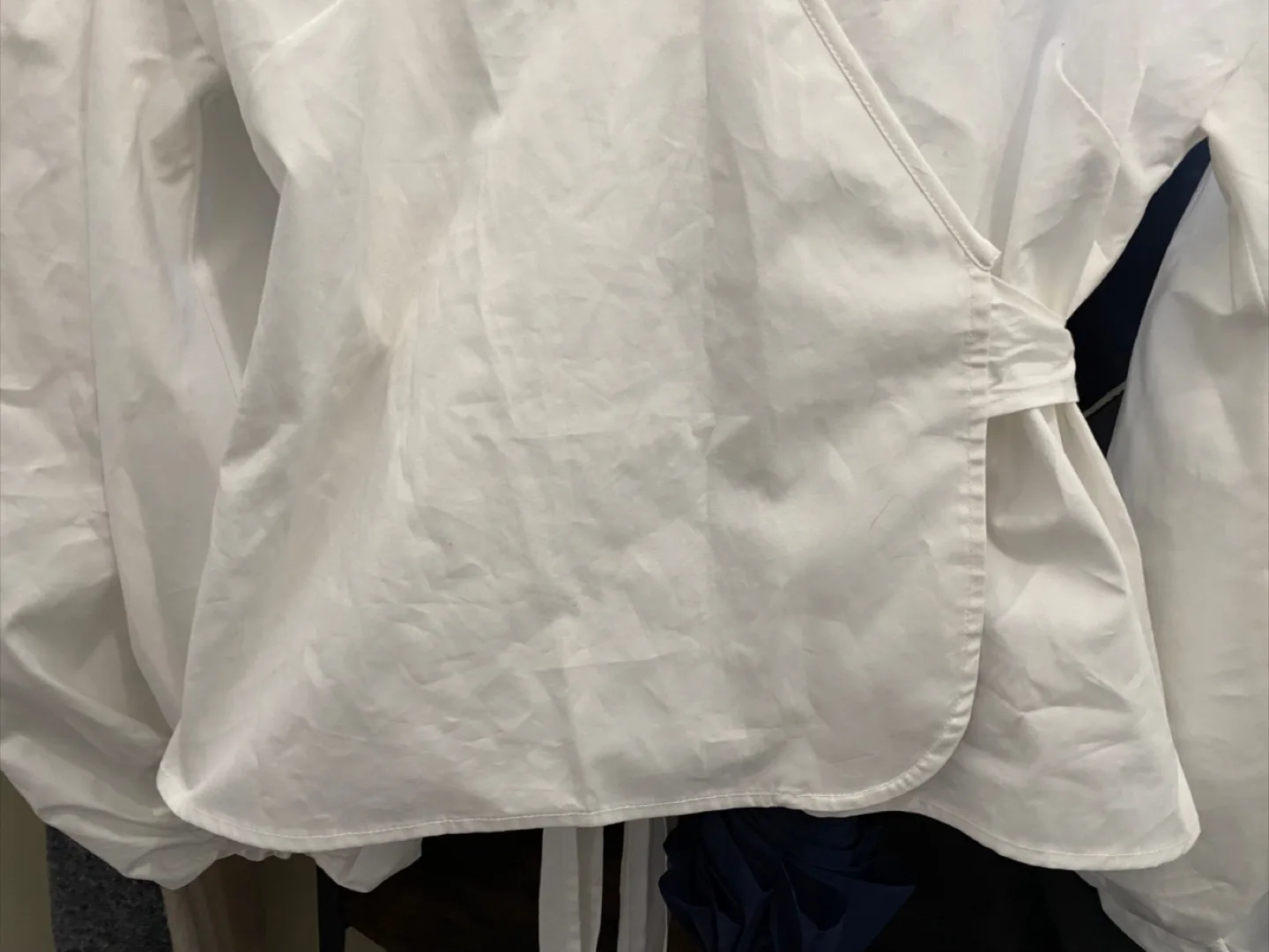 Michael Michael Kors White Wrap Blouse - Size S image indicator(3)