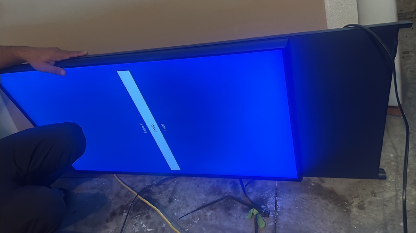 Samsung 43" The Sero QLED 4K Rotating Smart TV - photo 3