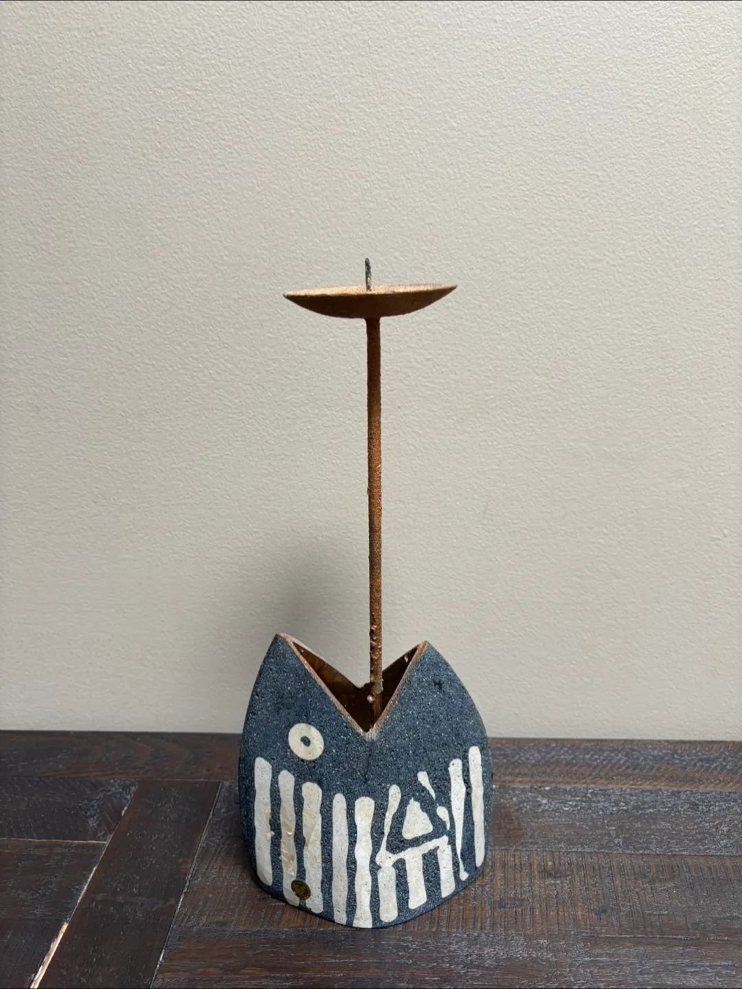 🇨🇦Fish-Shaped metal Candle Holder thumbnail