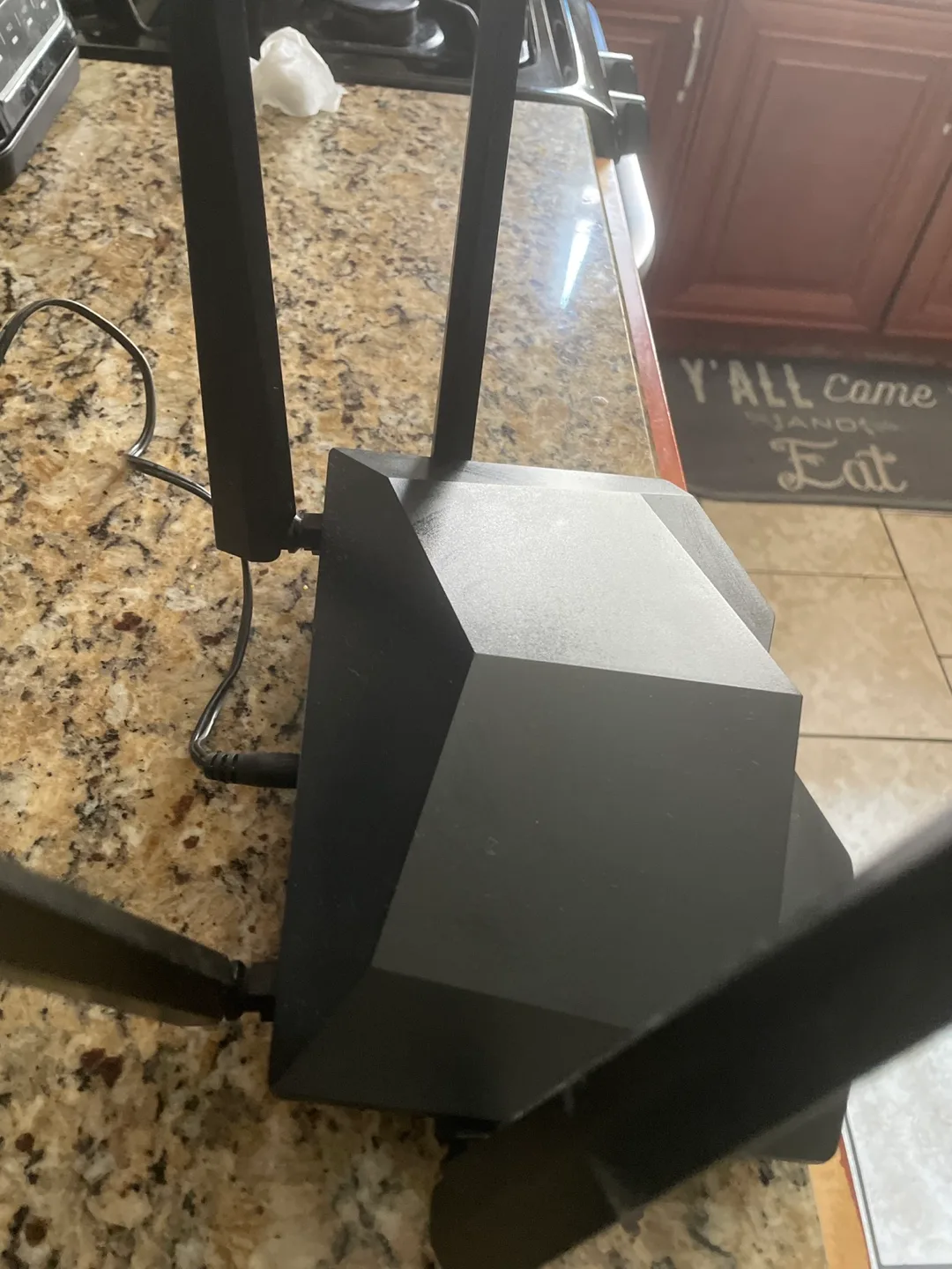 NETGEAR Nighthawk Tri-Band WiFi 6 Router thumbnail