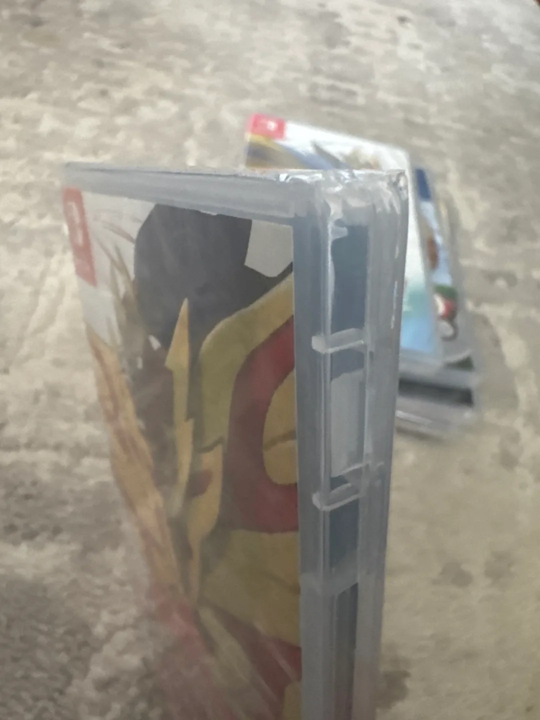 Pokémon Shield for Nintendo Switch image indicator(3)