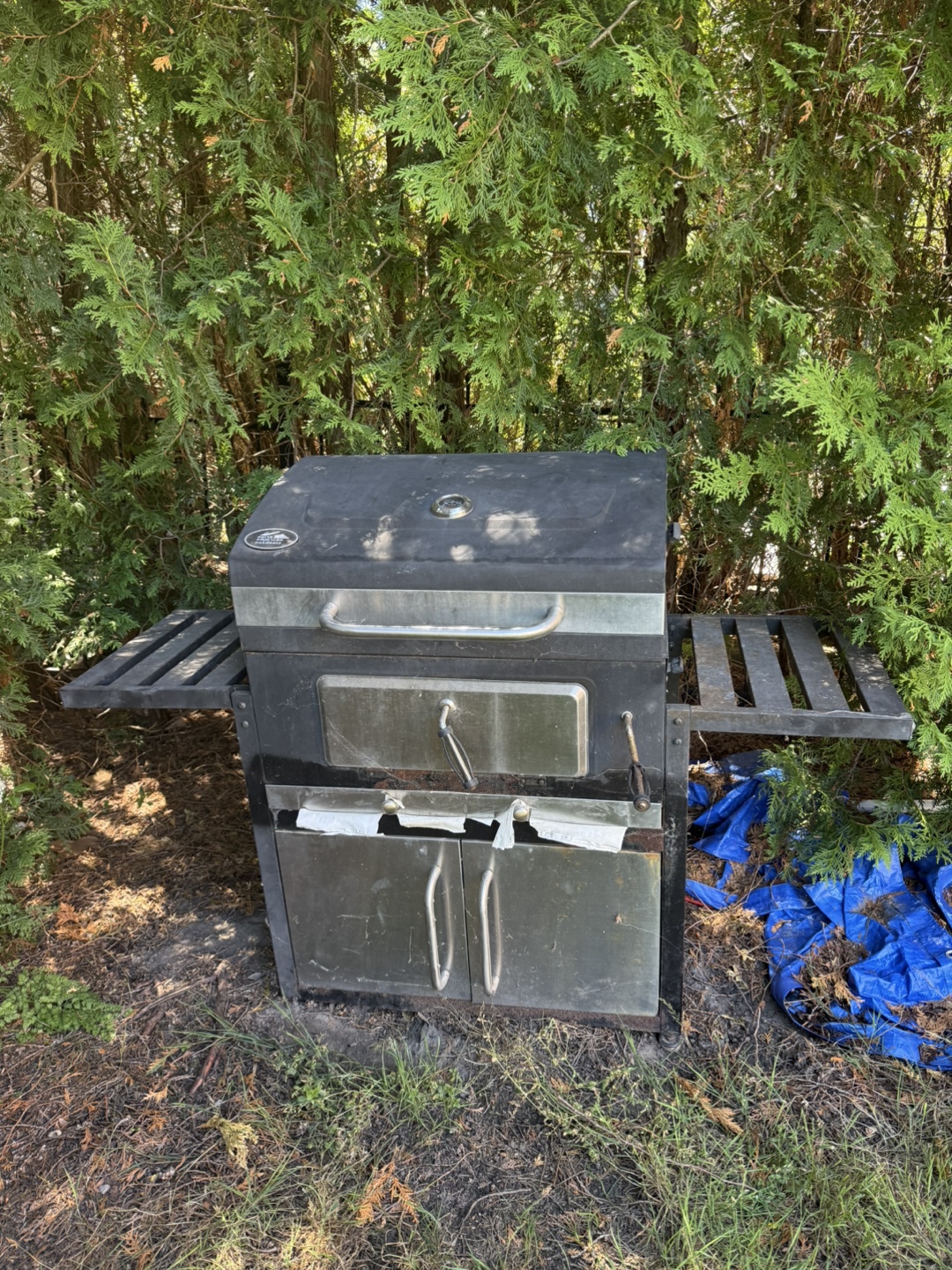 North American Outdoors charcoal Grill