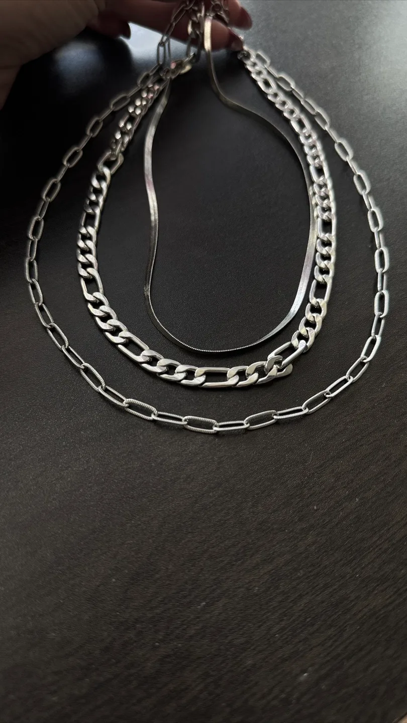 Layered Silver Chain Necklace Set thumbnail
