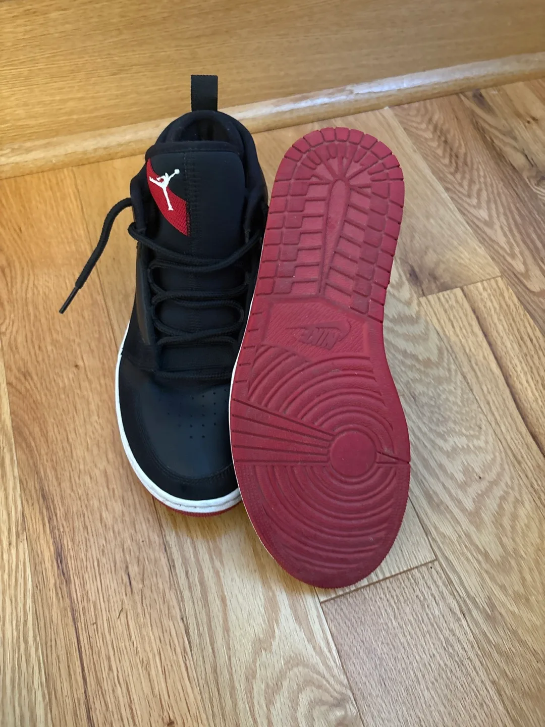 Jordan fade away - Size 7.5 US image indicator(4)