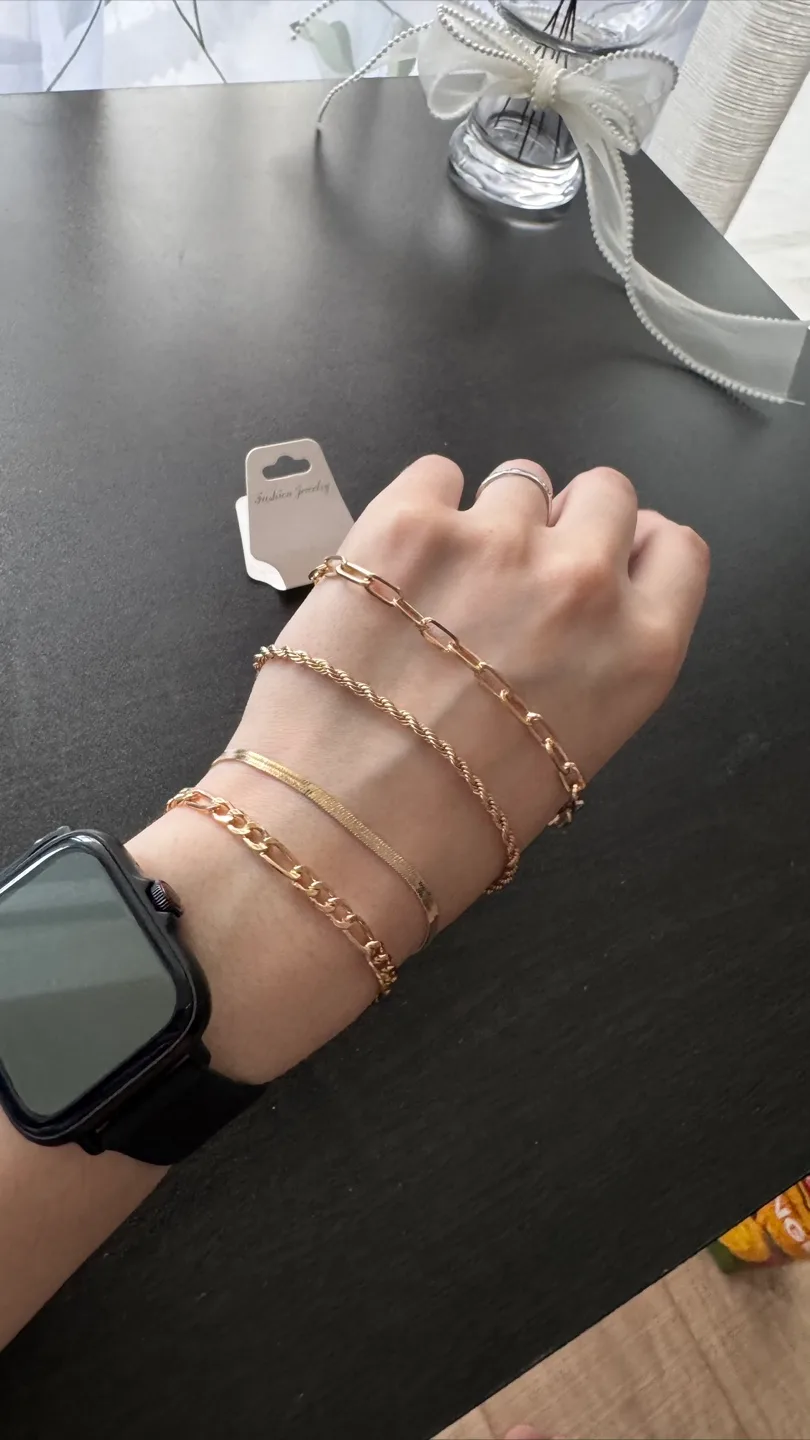 Gold Chain Bracelet Set - Fashion Jewelry image indicator(2)