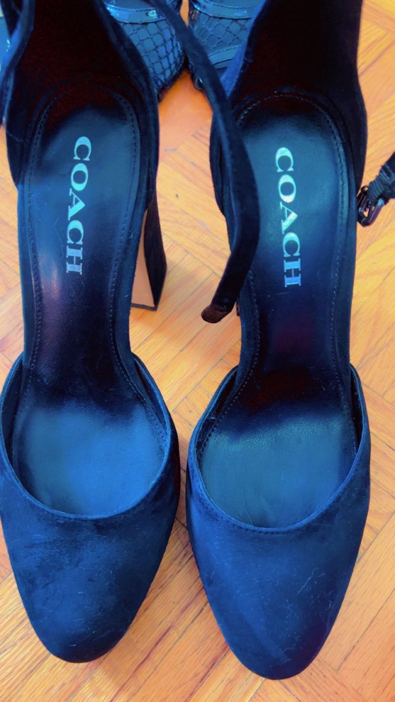 Coach Black Heels - Size 8 - photo 5