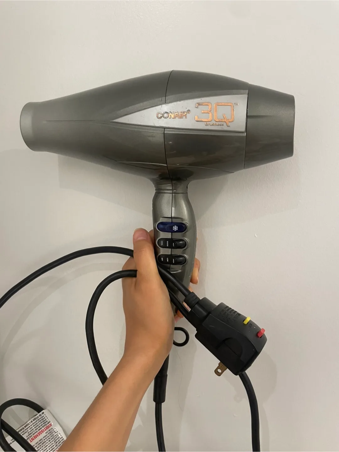 Conair 3Q Brushless Hair Dryer thumbnail