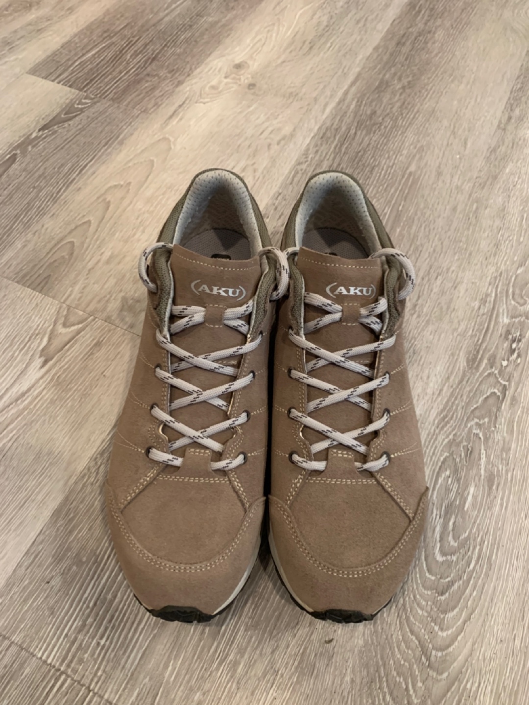 AKU Leather Hiking Shoes (Size 11) - photo 2