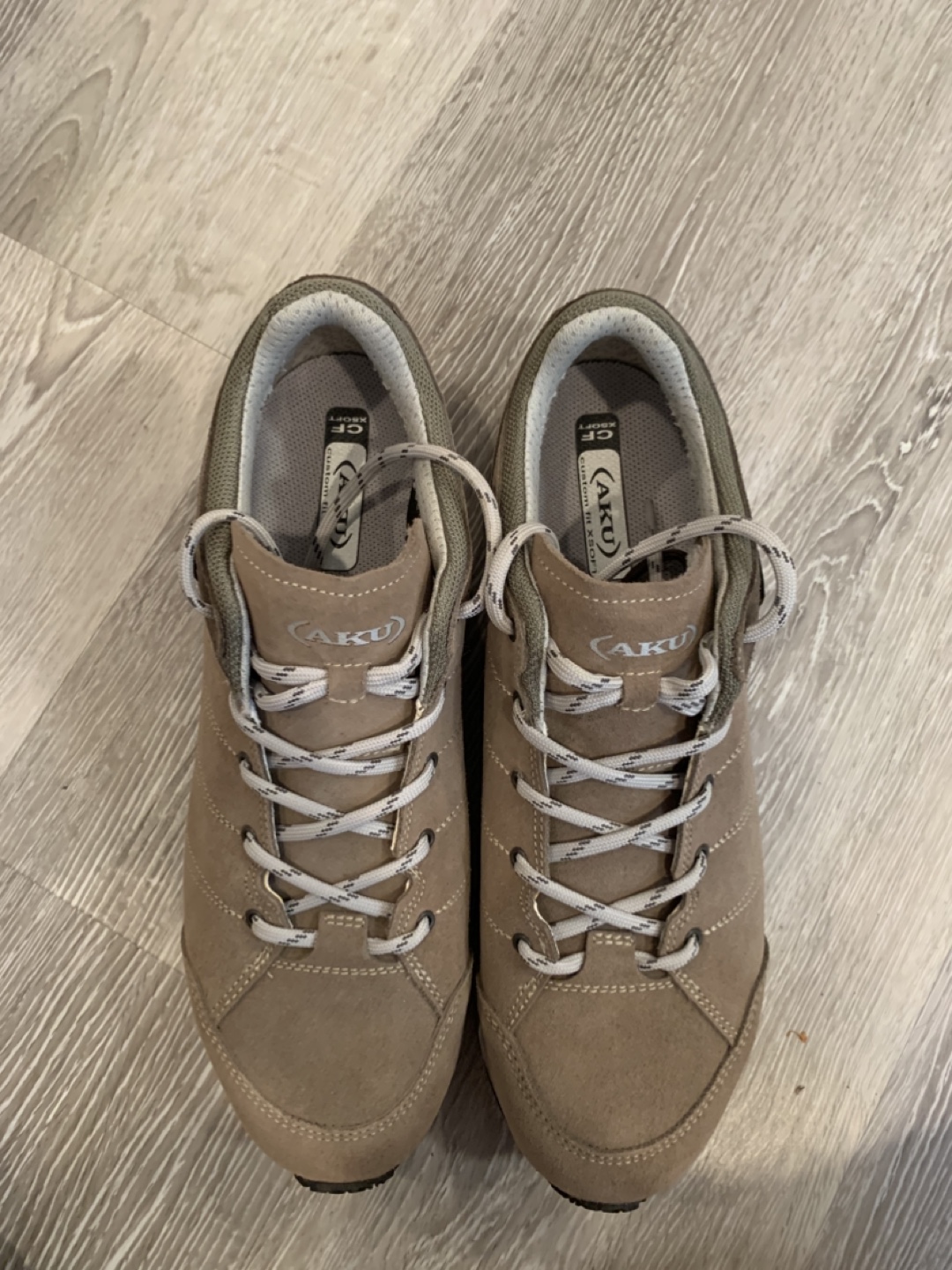 AKU Leather Hiking Shoes (Size 11) - photo 3