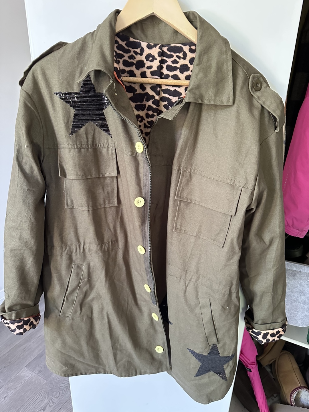 Women’s military Olive Green Jacket with Leopard Print Lining - photo 3