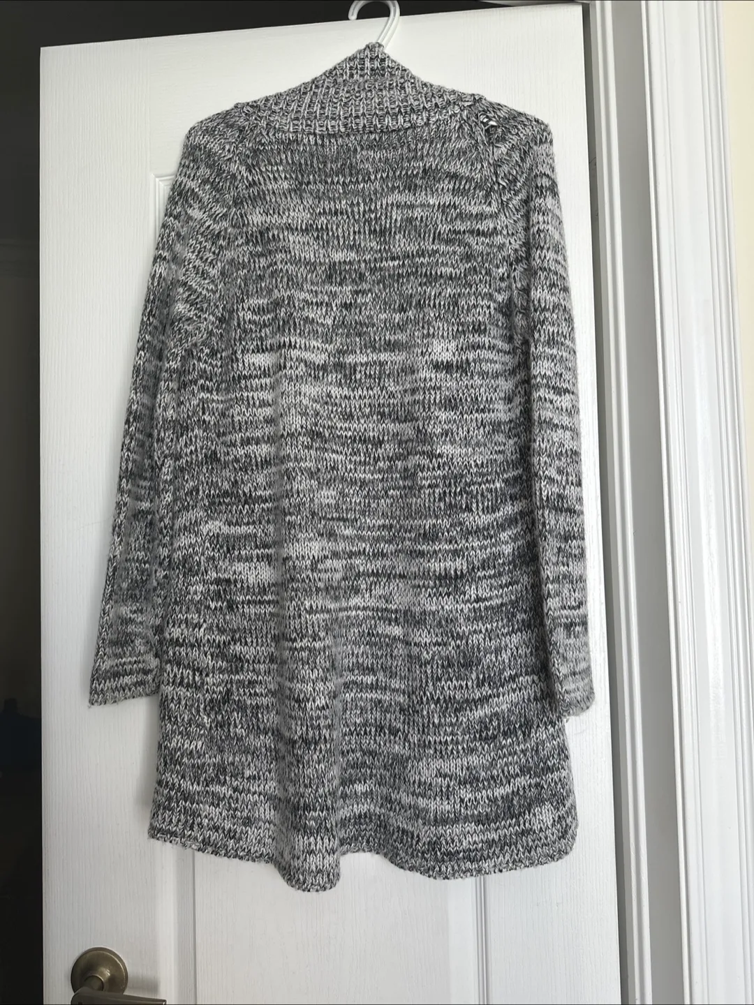 Knit Cardigan - Grey/White - Size M image indicator(2)