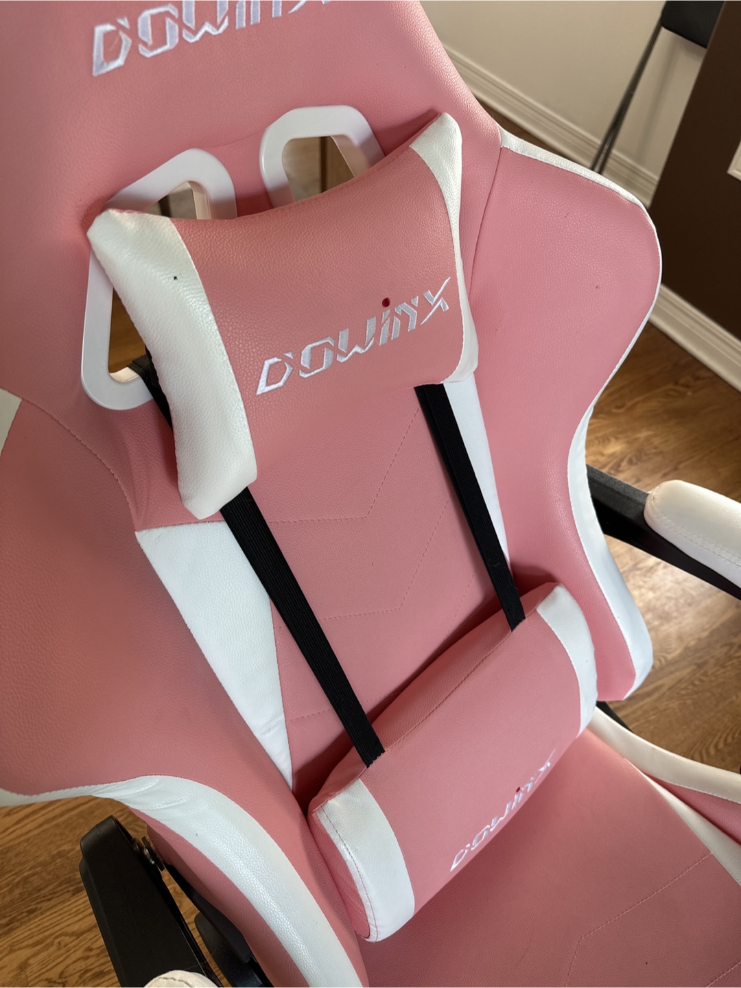 Dowinx Pink Gaming Chair - photo 2